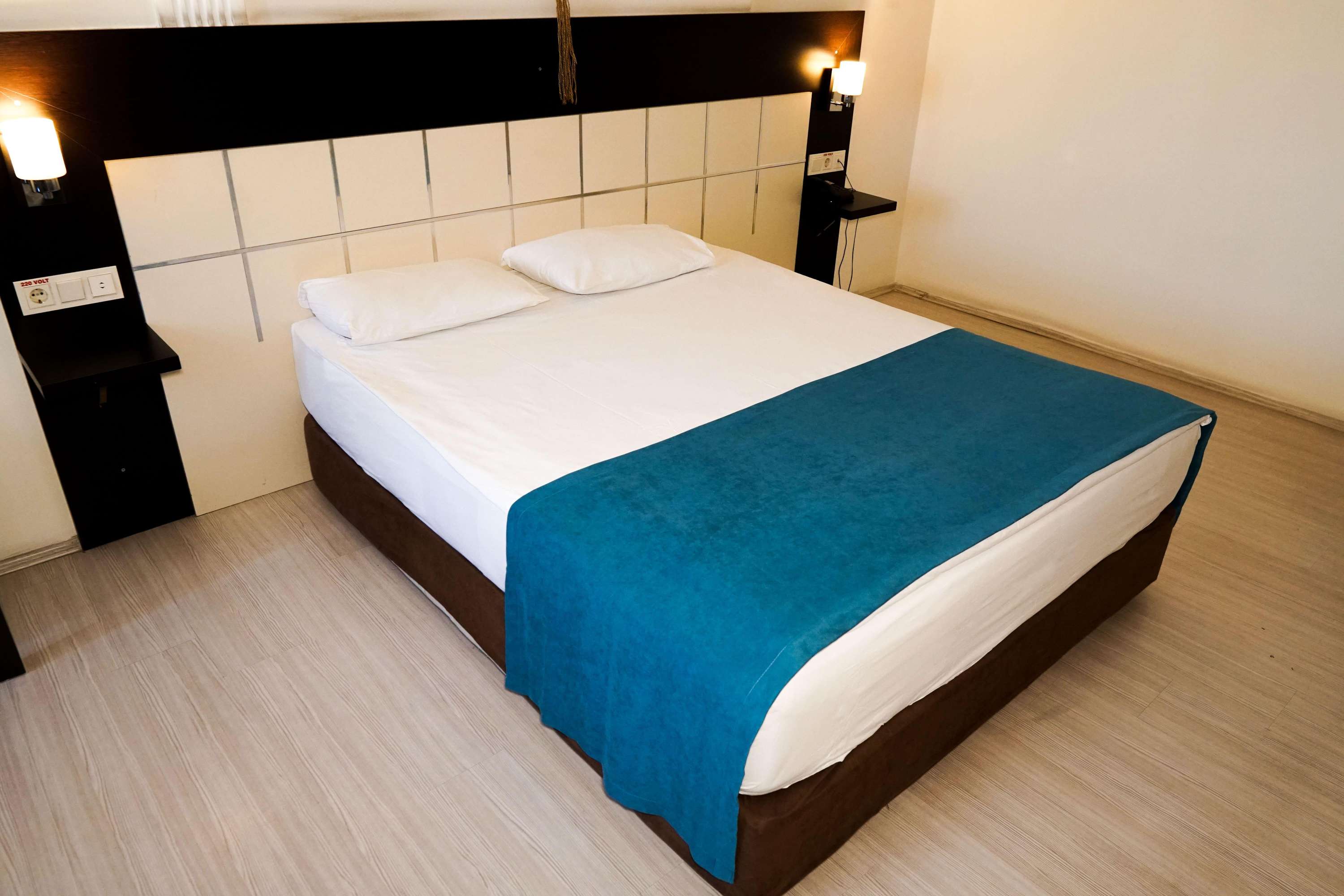 Büyük Veliç Hotel - Antep otel seçenekleri arasında lüks oda